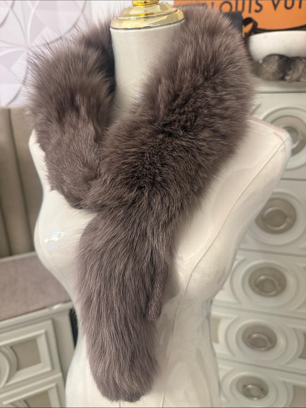 Real Fox fur scarf like new